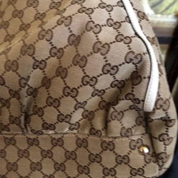 !!GG Canvas Medium Abbey Hobo!! - Picture 7 of 13